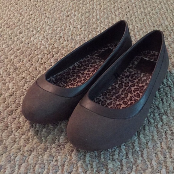 CROCS Shoes - Brown crocs flats!